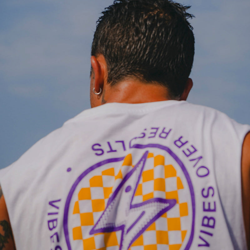 Camiseta Tank VIBES OVER RESULTS